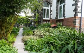 Canopee Design Jardin Prive Thionville Design Jardin Jardins Jardin Prive