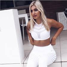 Sometimes when women wear a lower rise or smaller fit they try to compensate by pulling them further up on their hips, causing the fabric to wedge in the wrong places. Dropship Women Camel Toes Sports Bra Wholesale Sexy Nylon Spandex Sports Bra With Mesh Panels Buy Women Sports Bra Sports Bra Sexy Sports Bra Mesh Panels Product On Alibaba Com