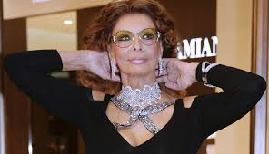 About this piece actress sophia loren in 1957 bridgeman images people art if you could have dinner with someone famous, who would you. Aktfotografie Sophia Loren Nackt Mit 78 News At