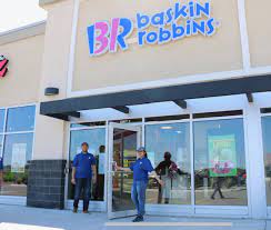 Baskin Robbins Canada Opens Third Shop In Hamilton Ontario Located At 1356 South Service Road In Stoney Creek Baskin Robbins Canada