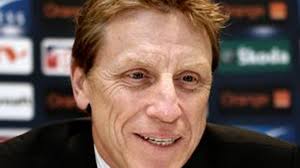 Tréner Hanlon: Do poslednej chvíle budeme čakať na hráčov z NHL