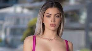 Melanie martial a décidé de faire une grosse mise au point sur snapchat à propos de sa. Les Marseillais Vs Le Reste Du Monde 5 Melanie Da Cruz Tres Cash Sur Les Premiers Jours De Tournage