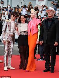 Jul 13, 2021 · while timothée chalamet, 25, received a standing ovation at the cannes film festival in france on monday july 12, tilda swinton, 60, decided to slap the name tag from her seat onto her french. Bqzfmvt34xxzxm