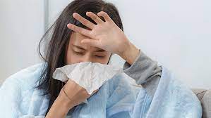 When the first cold symptoms strike, pulling the covers over your head and praying to the decongestant gods can feel like your only options. 6 Tips To Help You Get Relief From Your Head Cold Vicks
