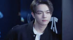 Watch Falling Into Your Smile