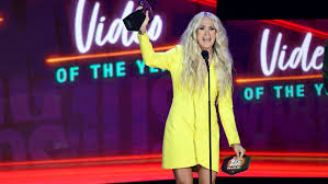 It may surprise some people to learn that only seven awards are given out during the annual cmt music awards. Eeb 6 Ruuplw6m