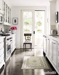 One for cooking and the other one just to make the house beautiful. Inside A California Home That Offers A Master Course In Neutral Decor New Kitchen Designs White Kitchen Traditional Kitchen Design