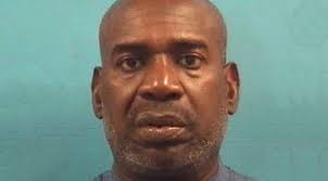 Pearland: Police arrest suspect in 2 grocery-store bank robberies