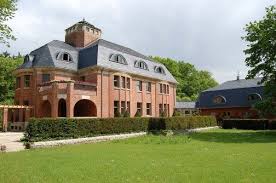 Las familias que han viajado a gera han disfrutado de su estancia en los siguientes hoteles cerca de haus schulenburg Haus Schulenburg Gera Schone Orte Thuringen Orte