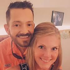 Which engine is better for Chevy Suburban, 5.2L V8 or 6.2L V8?