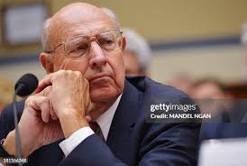 52 Photos & High Res Pictures