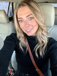 Hi I'm an Irish girly looking for accommodation for the summer ☘️ I'm 20  and a uni student I'm outgoing and chatting Looking accommodation from the  end of may to beginning of