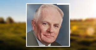 Daniel Canning's Instagram, Twitter & Facebook