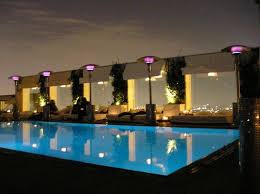Sky Bar At The Mondrian Los Angeles Sky Bar Best Rooftop Bars Rooftop Bar