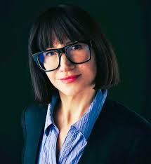 Olga Grabiwoda pokieruje Biuro Wystaw Artystycznych w Kielcach. Takie  rozstrzygnięcie przyniósł wynik drugiego konkursu na dyrektora placówki.  (Fot. Maciej Boksa Floyd). Więcej szczegółów tu:  https://kielce.tvp.pl/87364428/olga-grabiwoda-nowa-dyrektor ...