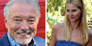 Vdova ivana gottová se rozhodla pro netradiční formu křtu manželovy autobiografie. Ivana Gottova Wiki Karel Gott Wife Age Height Net Worth Kids Bio