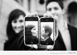 Iphone Romance Creative Wedding Photography Couple Photography Photography Creative