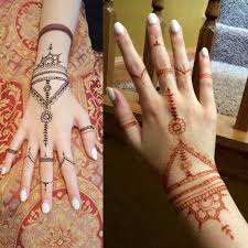 Henna Mehndi Design Before After Two Tone Mehndi Designs Hand Henna Henna Hand Tattoo
