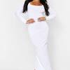Wear curvaceous hippie wedding dress and mold your beautiful curves. Https Encrypted Tbn0 Gstatic Com Images Q Tbn And9gcq06nrfmro4qzr Vea24mbrzqn524uydv Y O67zas3rd5vrhvu Usqp Cau