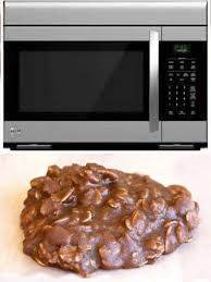Microwave No Bake Cookies 1 2 C Butter 1 2 C Milk 4 Tbsp Cocoa 2 C Sugar 1 2 C Peanut Butter 3 1 2 C Quick Oat Quick Oats No Bake Cookies Yummy Food