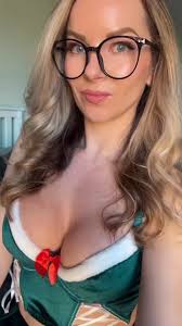 @QueenEmmaMays video Tweet