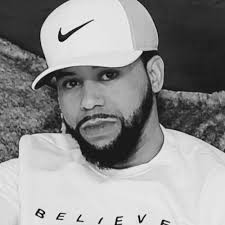 Gerald Castro's Instagram, Twitter & Facebook