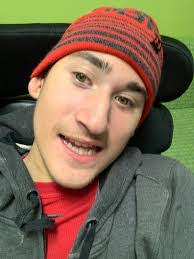 Andrea Lira's Instagram, Twitter & Facebook