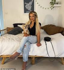 How did tilly whitfield scar herself trying to tattoo freckles on her face? Big Brother Star Is Already Reaching Out To Influencers About How To Stay Famous Ali2day