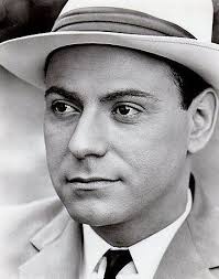 вонгу фу с благодарностью за всё джули ньюмар смотреть онлайн Alan Arkin Pictures Rotten Tomatoes Actors Character Actor Movie Stars