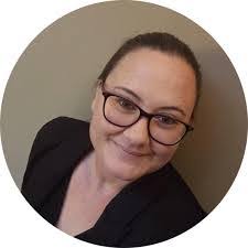 Virginia Arroyo's Instagram, Twitter & Facebook