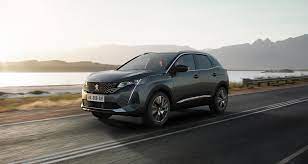 Pueden distinguirse ambos por la parrilla delanterasin marco, los nuevos faros led (ahora con luces diurnas. Peugeot 3008 Restyle 2021 Des Crocs Et De La Techno En Plus Pour Le Suv A