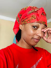 Leila Hanley's Instagram, Twitter & Facebook