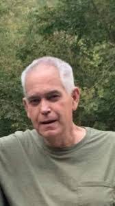 Ernest Mays's Instagram, Twitter & Facebook