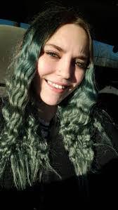 Amanda Chipps's Instagram, Twitter & Facebook