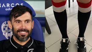 Aita, ¡tienes que jugar! ¡Tienes que ponerte la camiseta!": el regalo de  Eder Sarabia a su padre, Manolo, para el partido de leyendas en San Mamés