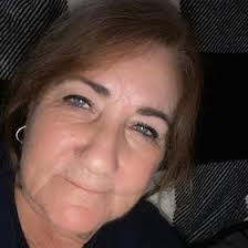 Caroline Smiley (caroliner08)