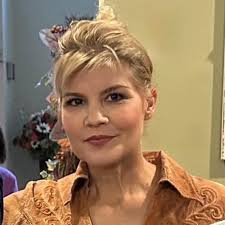 Elaine Gregory (@elaine.gregory.988) • Facebook