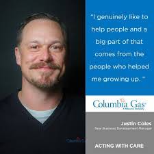 Chris Elm's Instagram, Twitter & Facebook