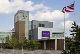 Western IllInoIs UnIversIty