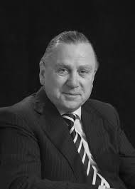 Derayah LLPC, Corporate/Commercial