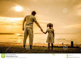 Padre E Hija Que Se Colocan En La Playa Imagen De Archivo Imagen De Sano Gente 42164113