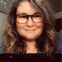 Leanne Jensen's Instagram, Twitter & Facebook