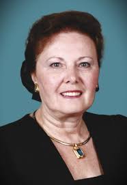 Sylvia Mckee's Instagram, Twitter & Facebook