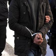 Jun 09, 2021 · manavgat pazartesi pazarı'nda alışveriş yaptıkları esnafa 200 tl vererek el çabukluğuyla hem 200 tl'yi hem de esnafın verdiği para üzerini alan s.t. Manavgat Ta Uyusturucu Operasyonu Son Dakika Haberler Afyon Haber Afyon Sehir