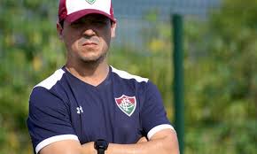 Fernando diniz é o novo técnico do são paulo. Intensidade Movimentacao E Posse Conheca O Estilo Diniz No Fluminense Lance