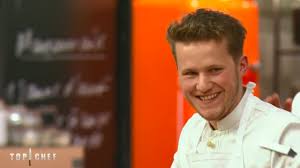 Dans un podcast baptisé à poêle, ce dernier s'est confié sur son parcours culinaire. Mathieu Le Candidat Belge De Top Chef Fait Forte Impression Des Le Premier Jour Du Concours Video Soirmag