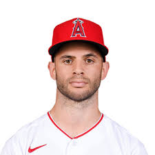 Episode 2: From Bat Off The Bench to All Star with Tommy La Stella by Chain  Link Sports Talk