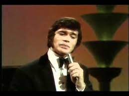 Release Me Engelbert Humperdinck Engelbert Humperdinck What A Voice Tender And Soft Please Release Me 1985 Htt Music Memories Music Clips Song Artists