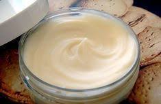 Baume Capillaire Reparation Intense Au Karite Amande Miel Beurre De Karite Cheveux Apres Shampoing Maison Recette Shampoing Solide