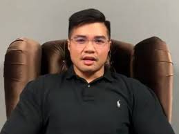Upacara mengangkat sumpah jawatan diketuai oleh setiausaha politik saya, datuk mohd nardin … Setiausaha Sulit Timbalan Menteri Buat Dakwaan Terlibat Dalam Klip Video Seks